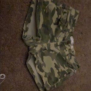 camo jean shorts